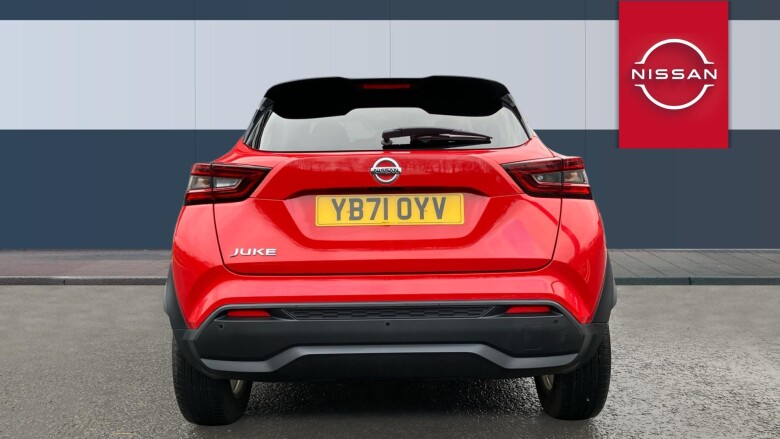 Nissan Juke 1.0 DiG-T 114 N-Connecta 5dr Petrol Hatchback